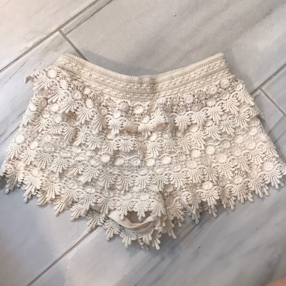 Lace shorts